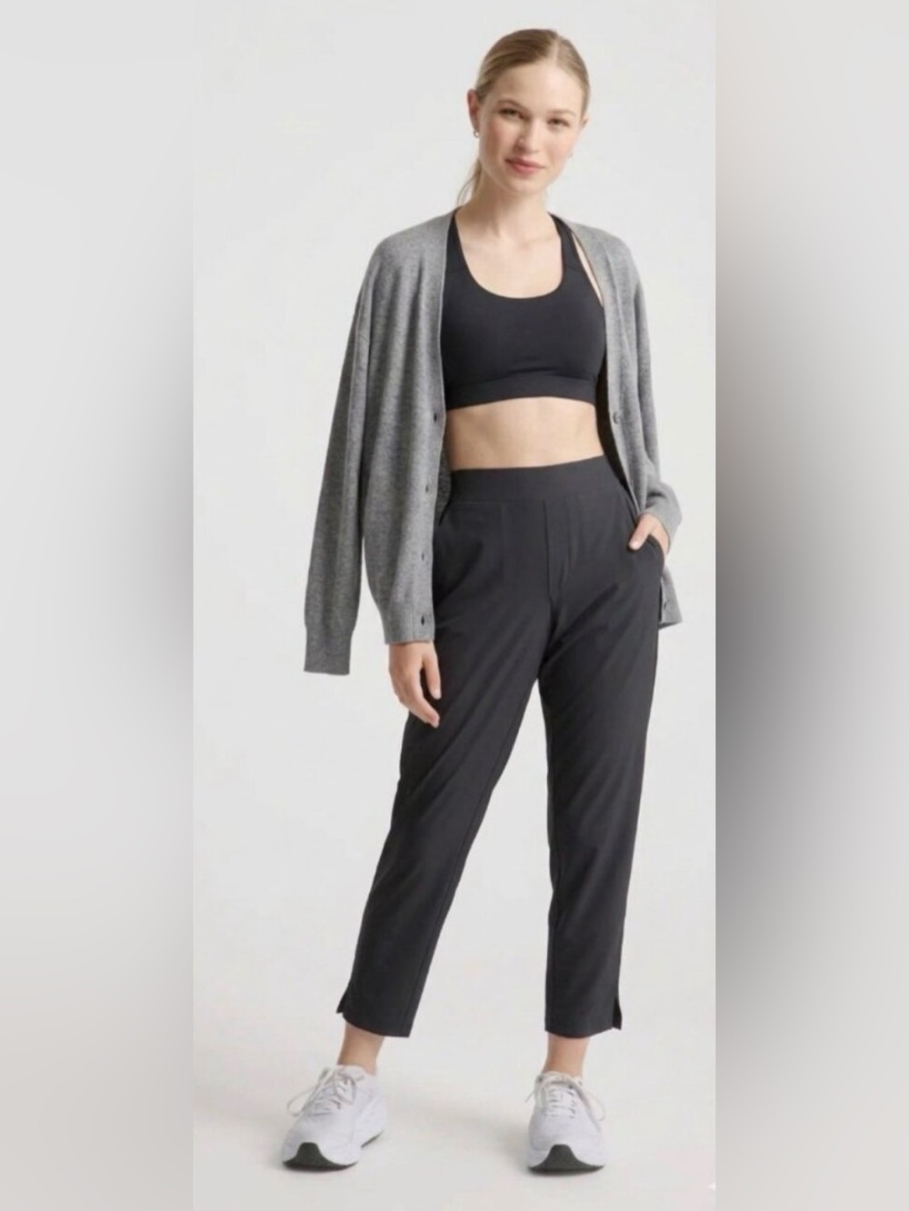 Quince performance tech black pants size L